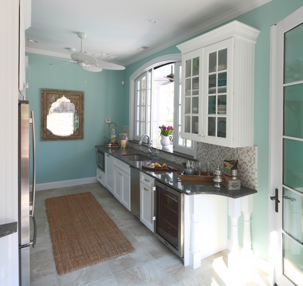 The Benkelman Pool House Kitchen, Fair Oaks Drive